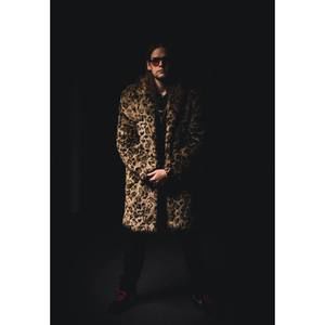 Meet your Posher, Ashton